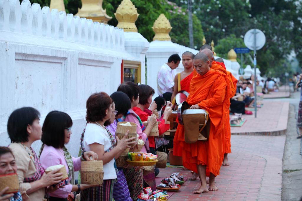 Cafe De Laos Hotel Luang Prabang Luaran gambar