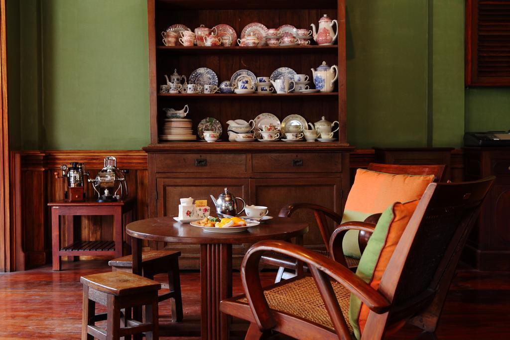 Cafe De Laos Hotel Luang Prabang Luaran gambar